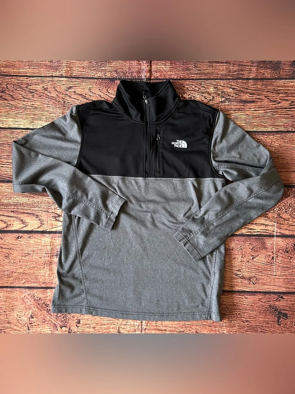 The North Face Colorblock Fleece Quarter Zip Pullover - Gray & Black